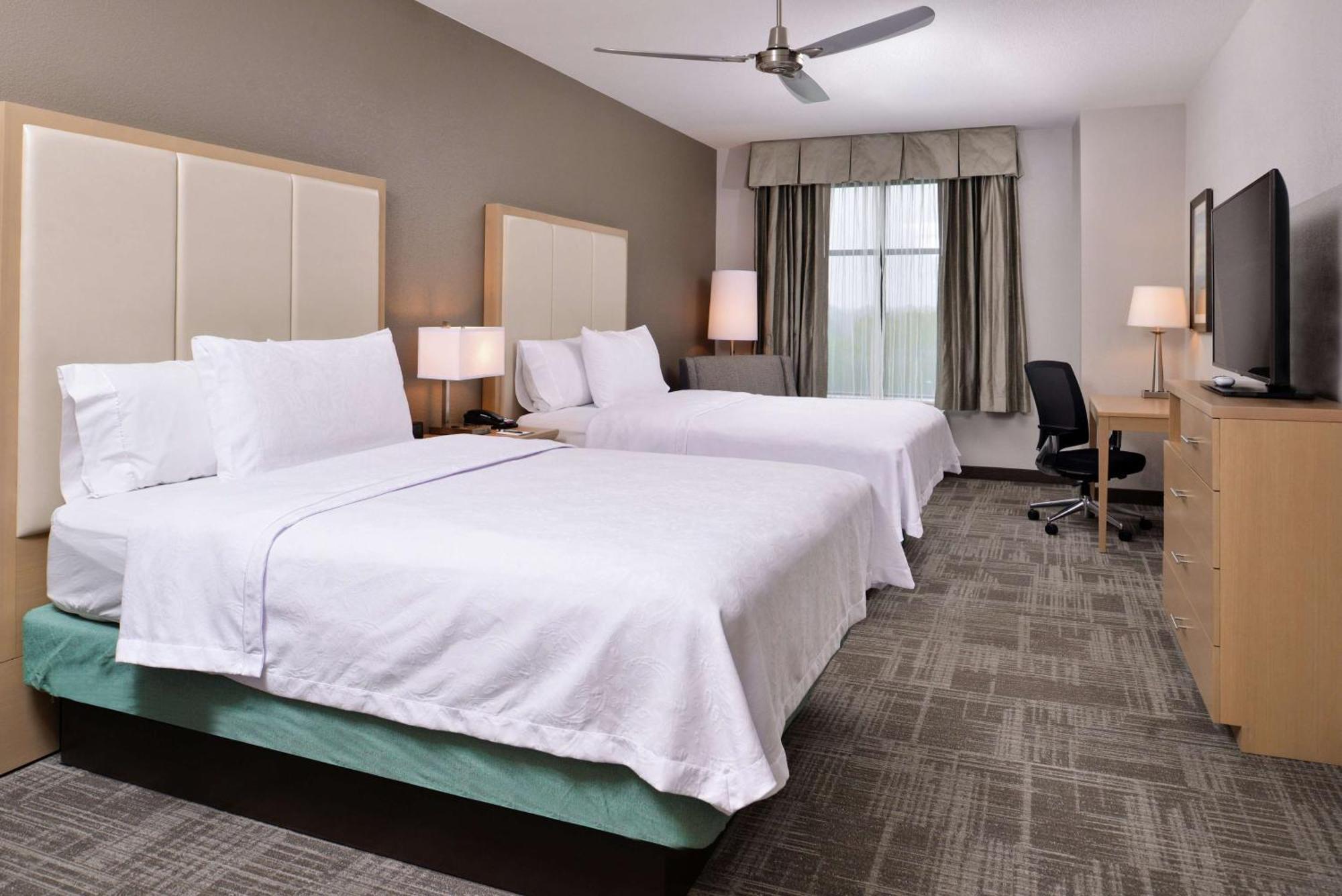 Homewood Suites Des Moines Airport Exterior photo