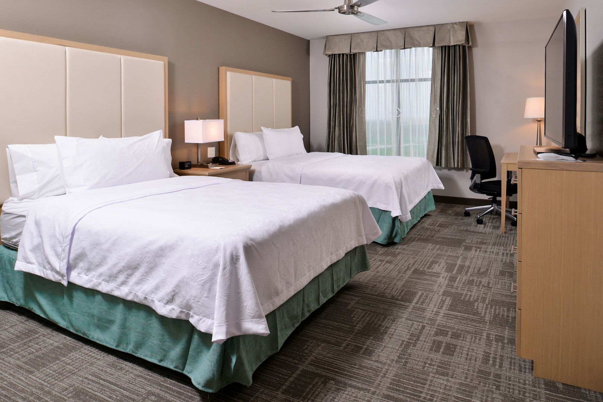 Homewood Suites Des Moines Airport Exterior photo